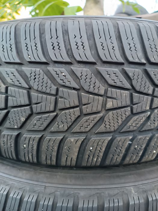215/65/17,hankook,7-8mm,dot 3421