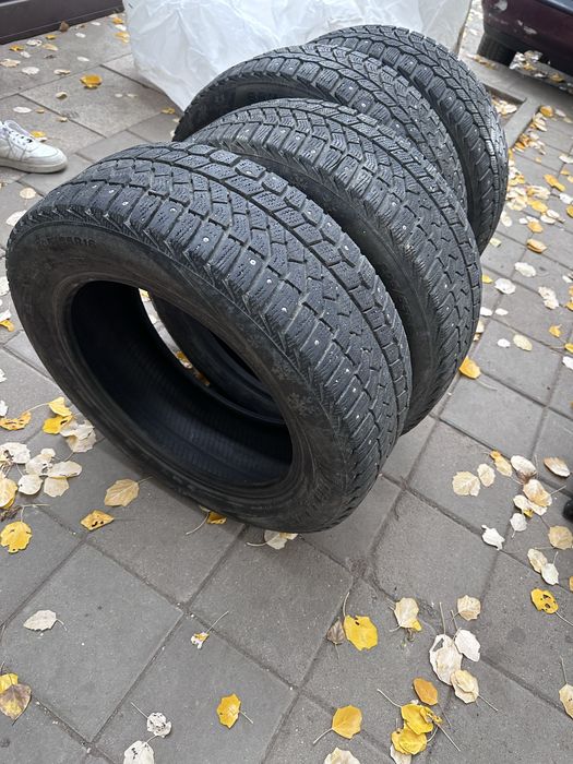 Продам зим шины r16