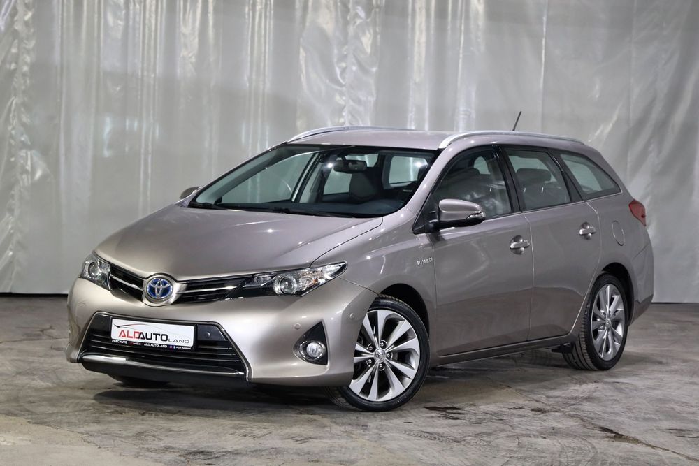 Toyota Auris Hybrid * Clima * Navi * Pilot Automat * Moduri condus * ISOFIX