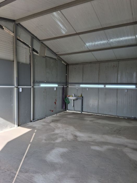 Отдавам под наем помещение за автосервиз