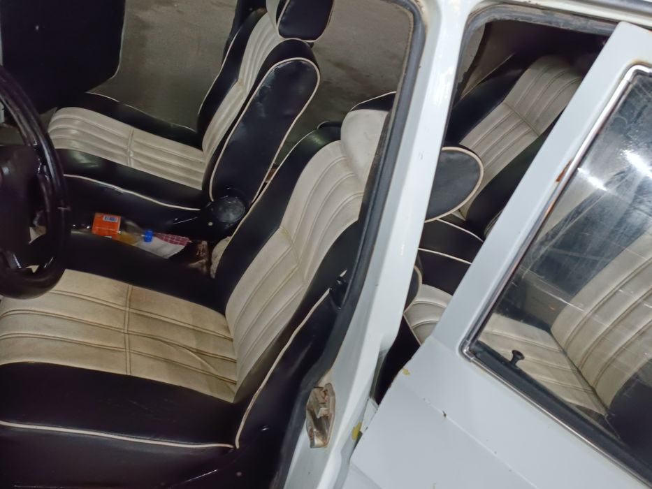 Volga 2401 sotiladi gaz benzin