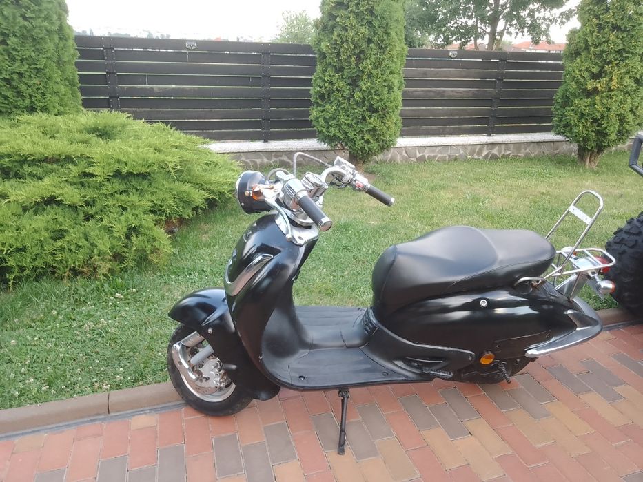 Scuter model deosebit stare perfecta!