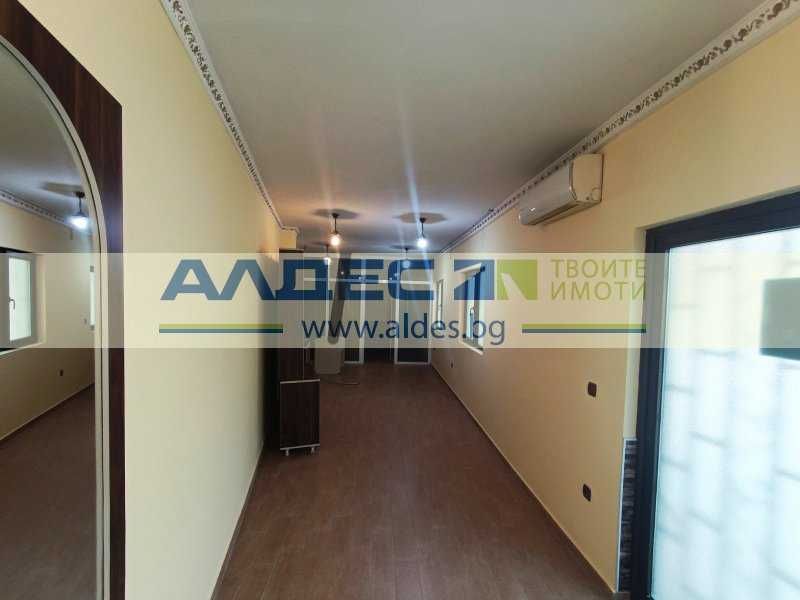 Дава се под наем Офис в София, Гоце Делчев - 42 кв.м за 500 € - Снимка #4