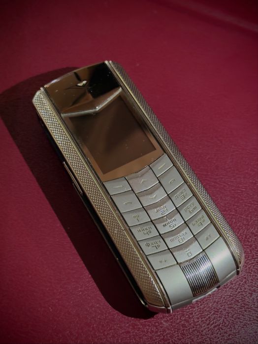 Vertu Ascent Monaco Limited Edition, telefon