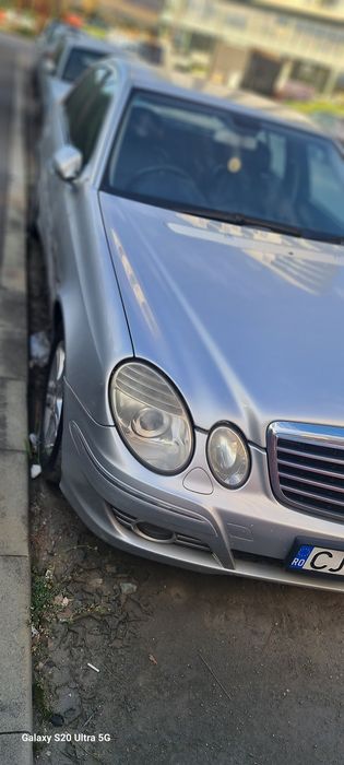 Autoturism de vânzare