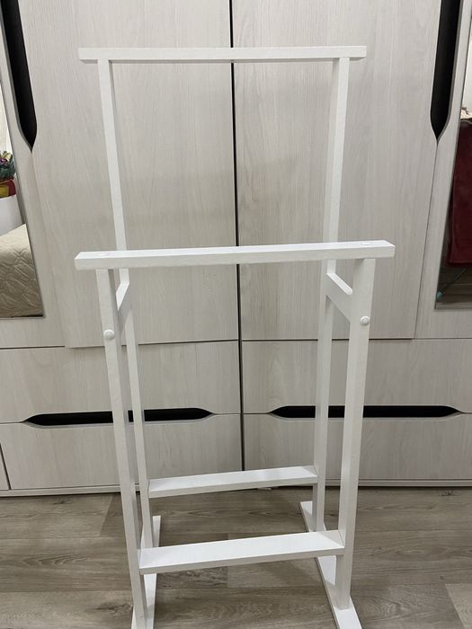 Вешалка напольная