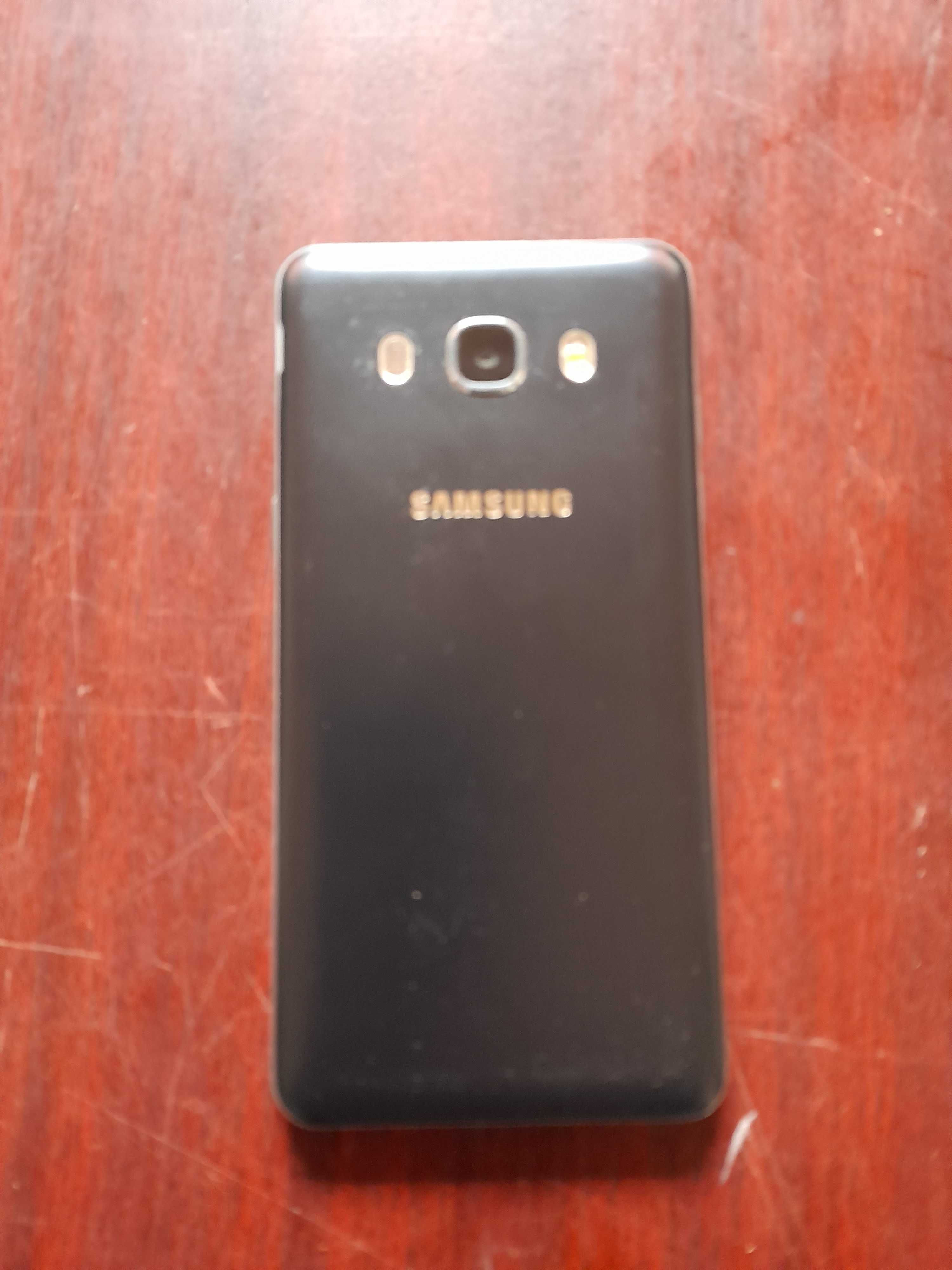 Telefon mobil Samsung Galaxy J5 (2016) 4G