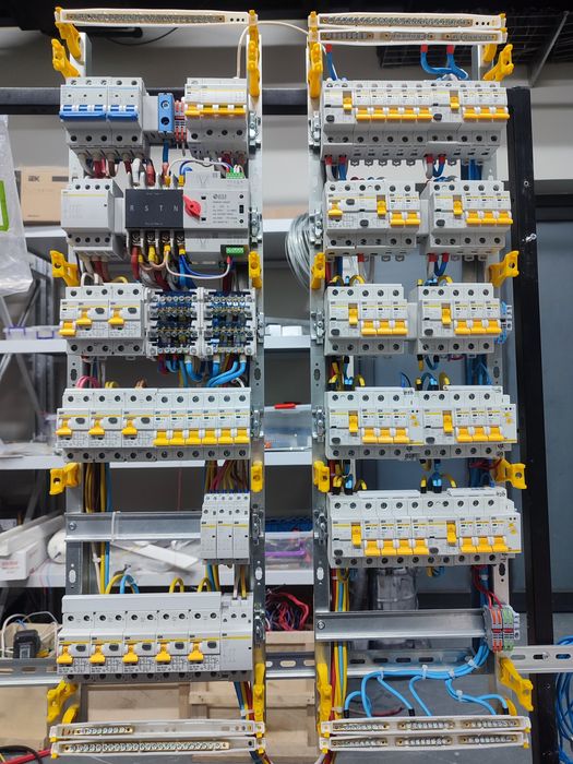 Электрика, Электромонтаж