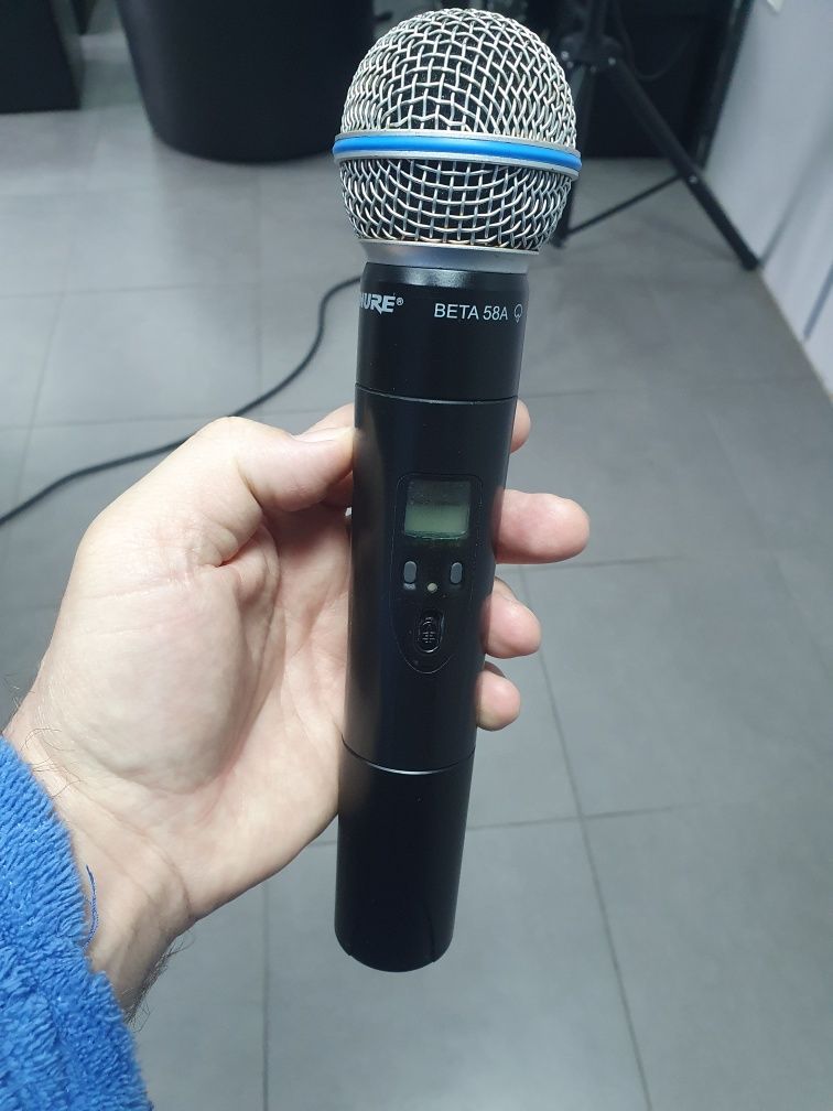 Vand microfon ULX P4