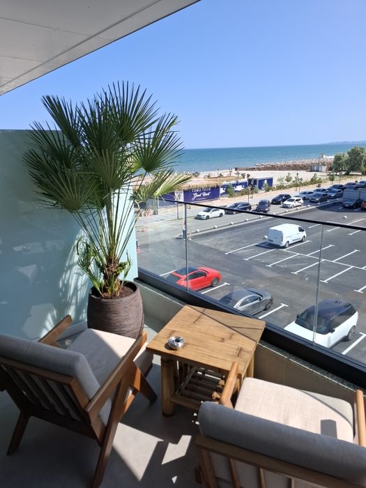 Inchiriez Studio prima linie la mare pe termen lung