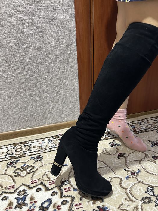 Продам обувь ботфорт