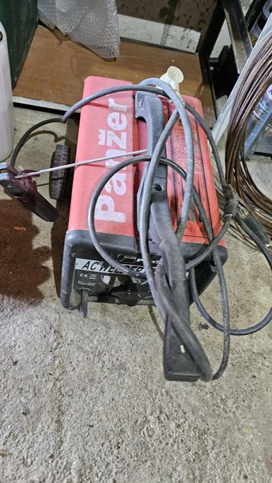 Aparat de sudura 220/ 380 v