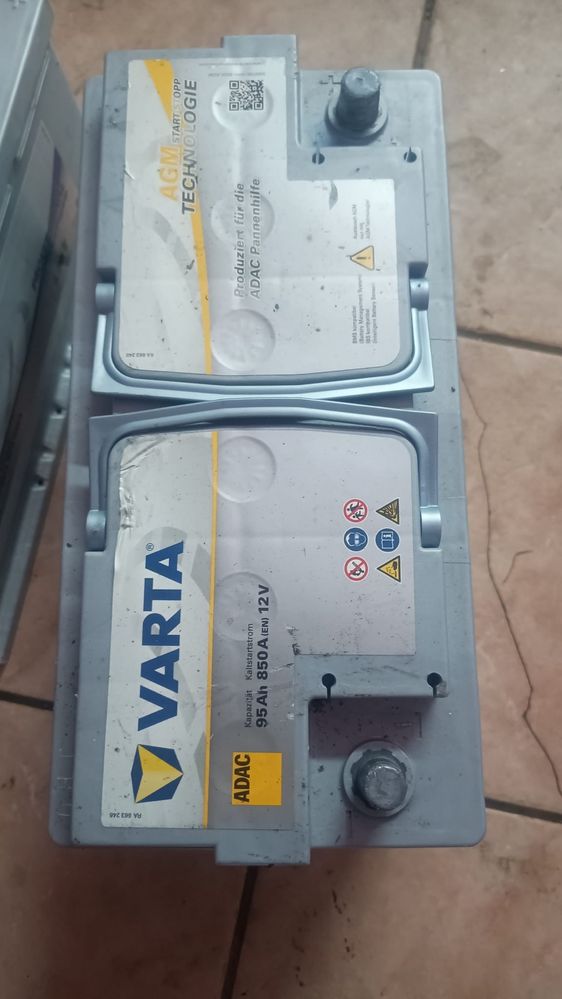 Vand baterie de 90 Ah
