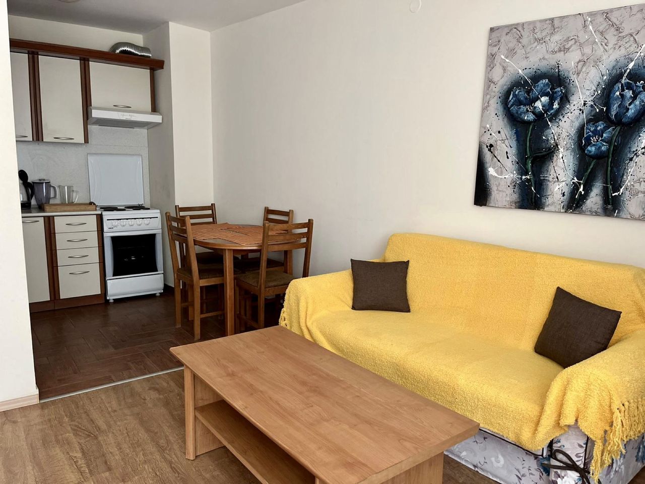 Продава се Тристаен апартамент в Свети Влас - 115 кв.м за 1261 €/кв.м - Снимка #1