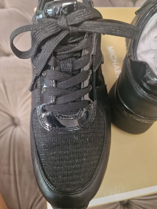 Snikersi Michael kors 39,5