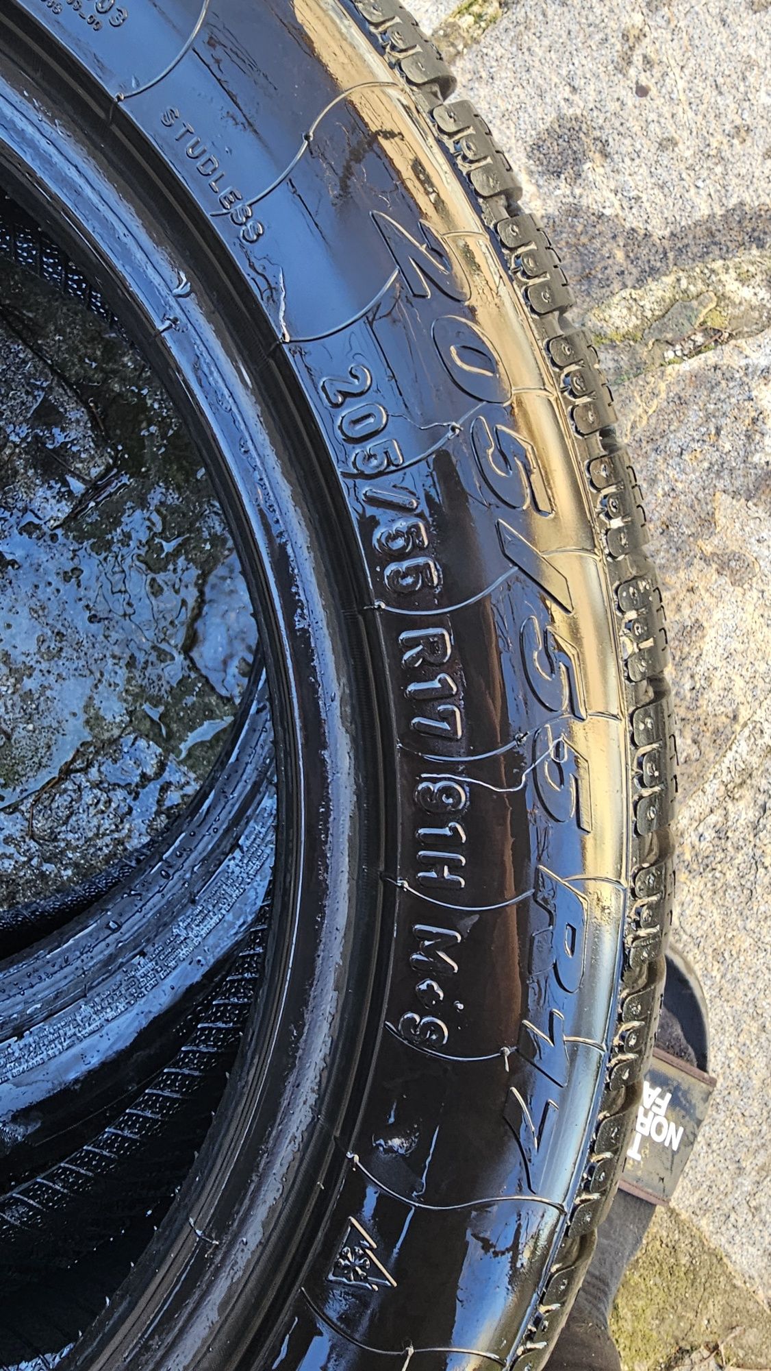 Гуми pireli 205 55 17R Run flat