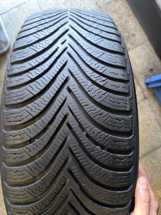 215 65 17 Michelin Зимни 4бр.