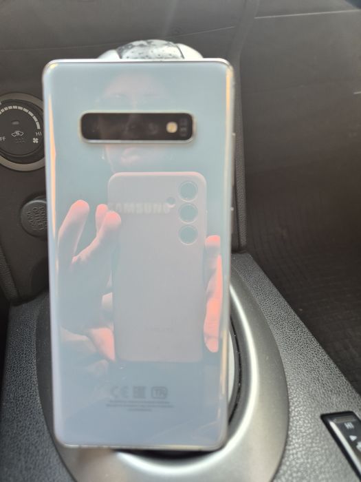 Самсунг S10+ бу без ремонта