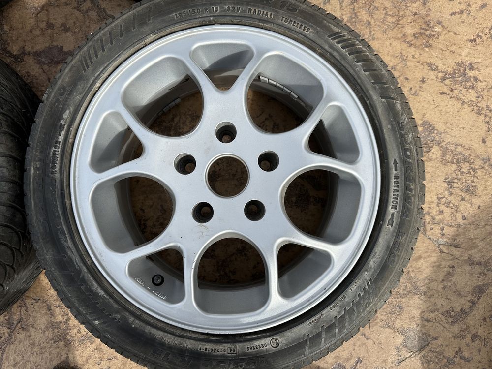 Гуми с джанти 195/50R15  5x120 BMW