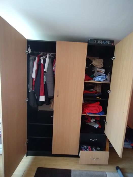 Vand dulap făcut la comandadin pal de 18.