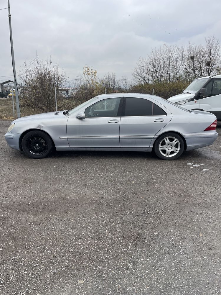Мерцедес S класа W220