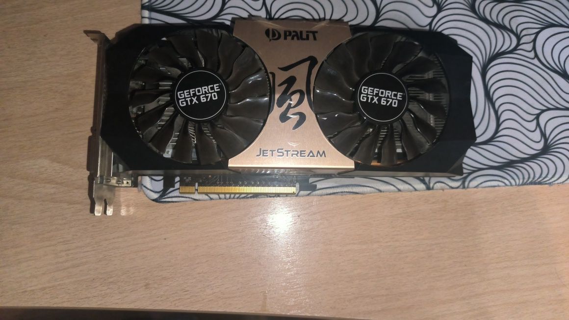 Продаю видеокарту GTX 670 2 gb