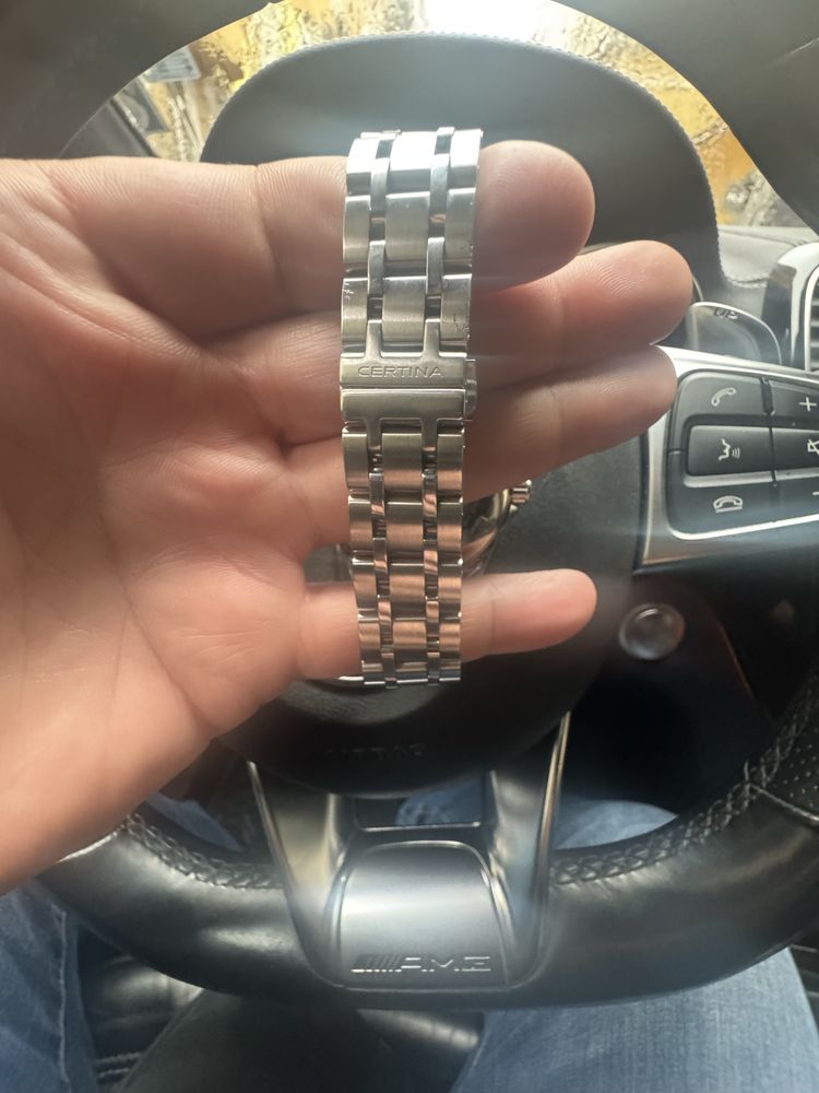 Продавам часовник Certina DS Action Sapphire Crystal Chronometer