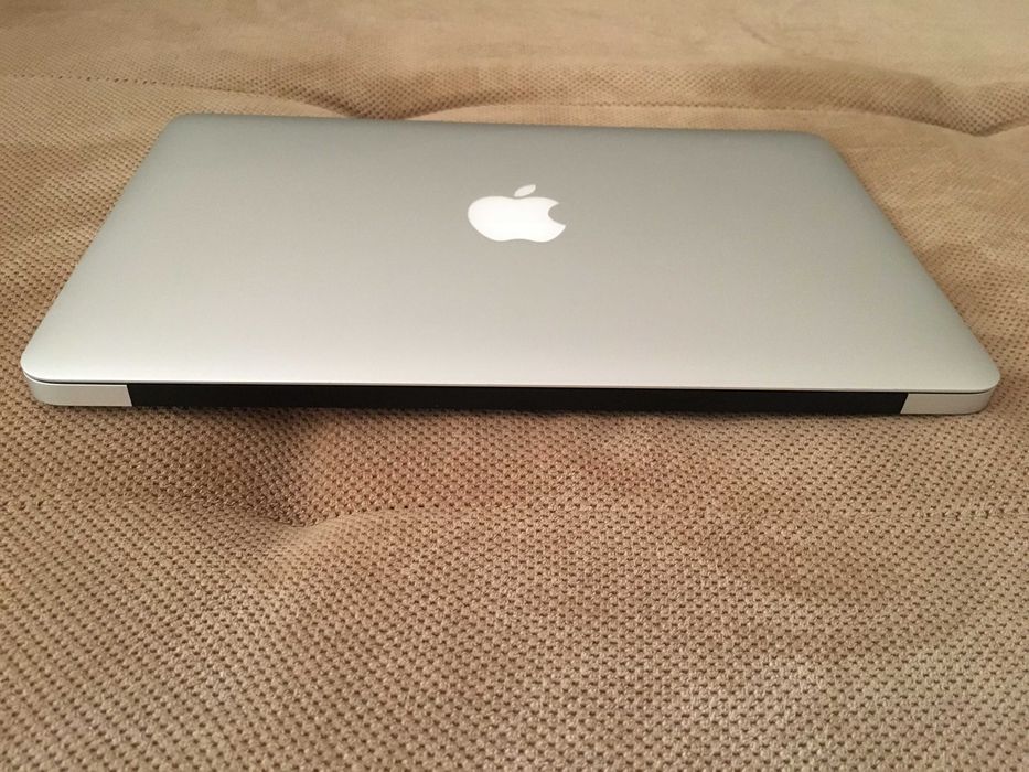 11.6' Core i5 Apple MacBook Air 2015 8GB RAM/128GB SSD/Батерия 8 ч