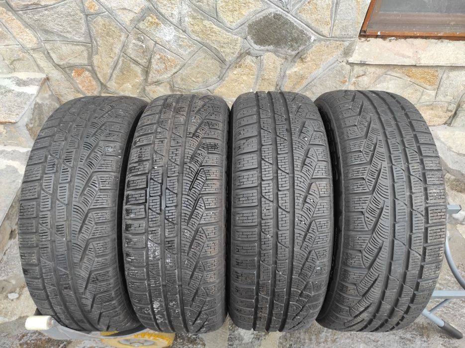225/55/17 Pirelli