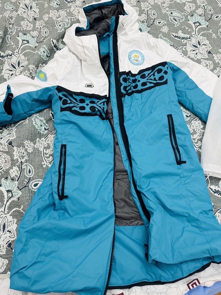 Зимняя Олимпийская куртка