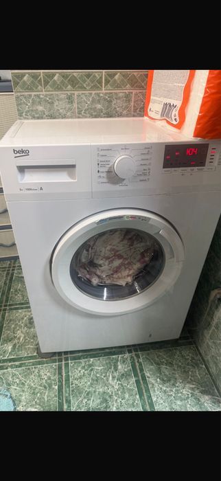 Стиральная машина BEKO WRS 5512 BWW белый
