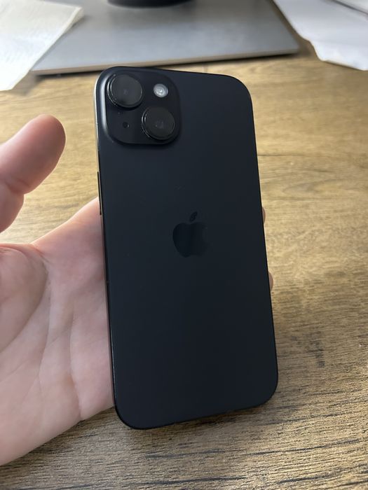 iPhone 15 Black 256GB Перфектен 88% Battery Health
