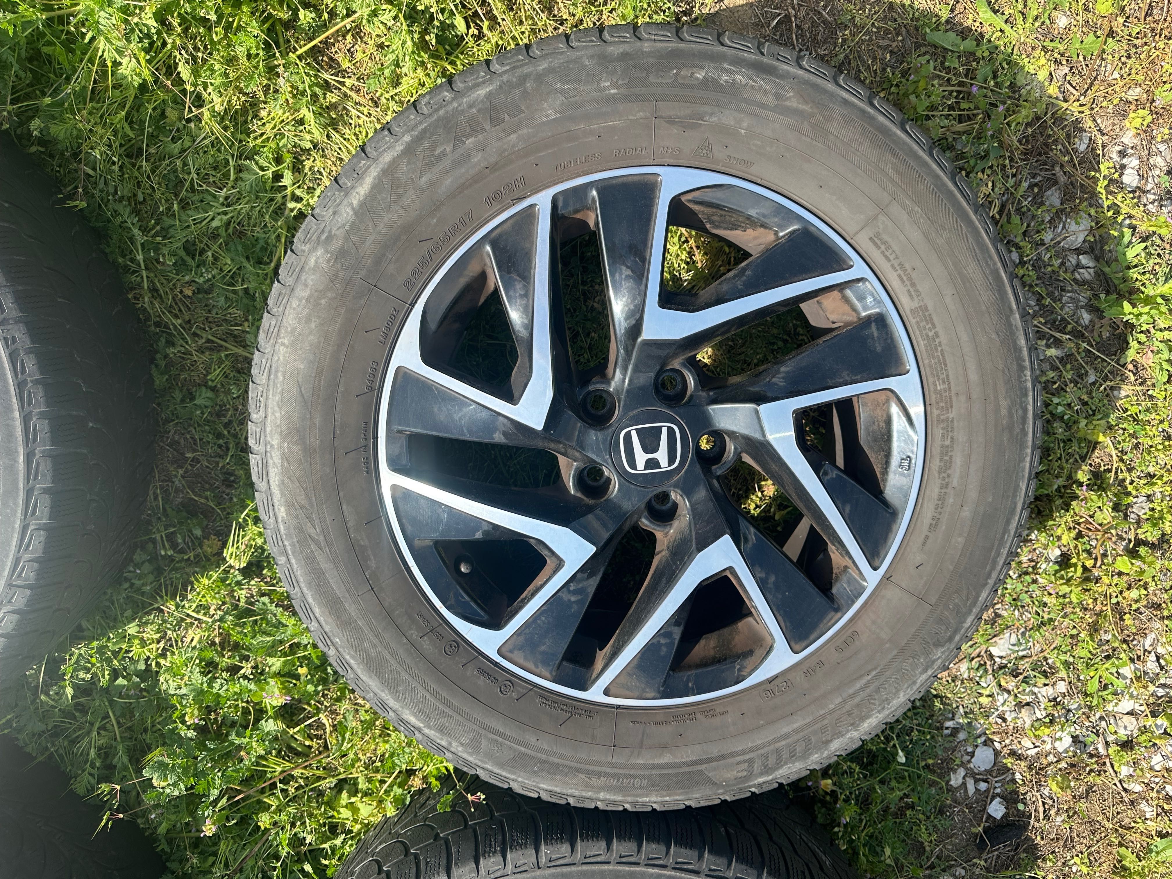 Гуми+Джанти - Внос от Франция - 17ки от Honda CRV 2014г - Executive