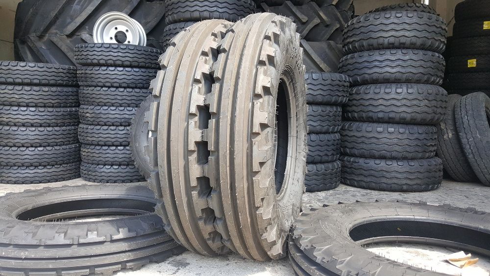 Cauciucuri noi 7.50-16 pentru directie tractor marca BKT sau tractiune