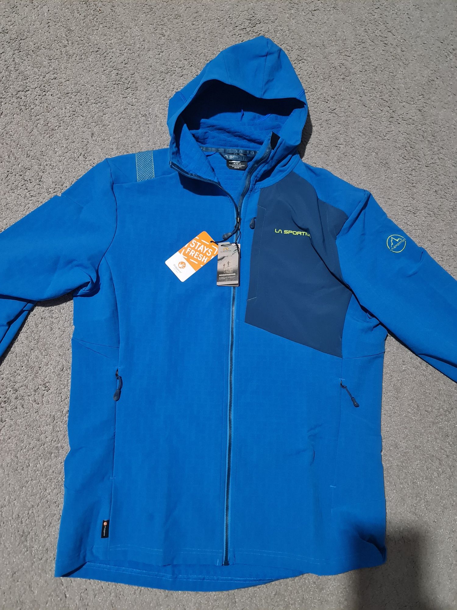Vand  jacheta outdoor  La Sportiva, Montura ,Mammut ,