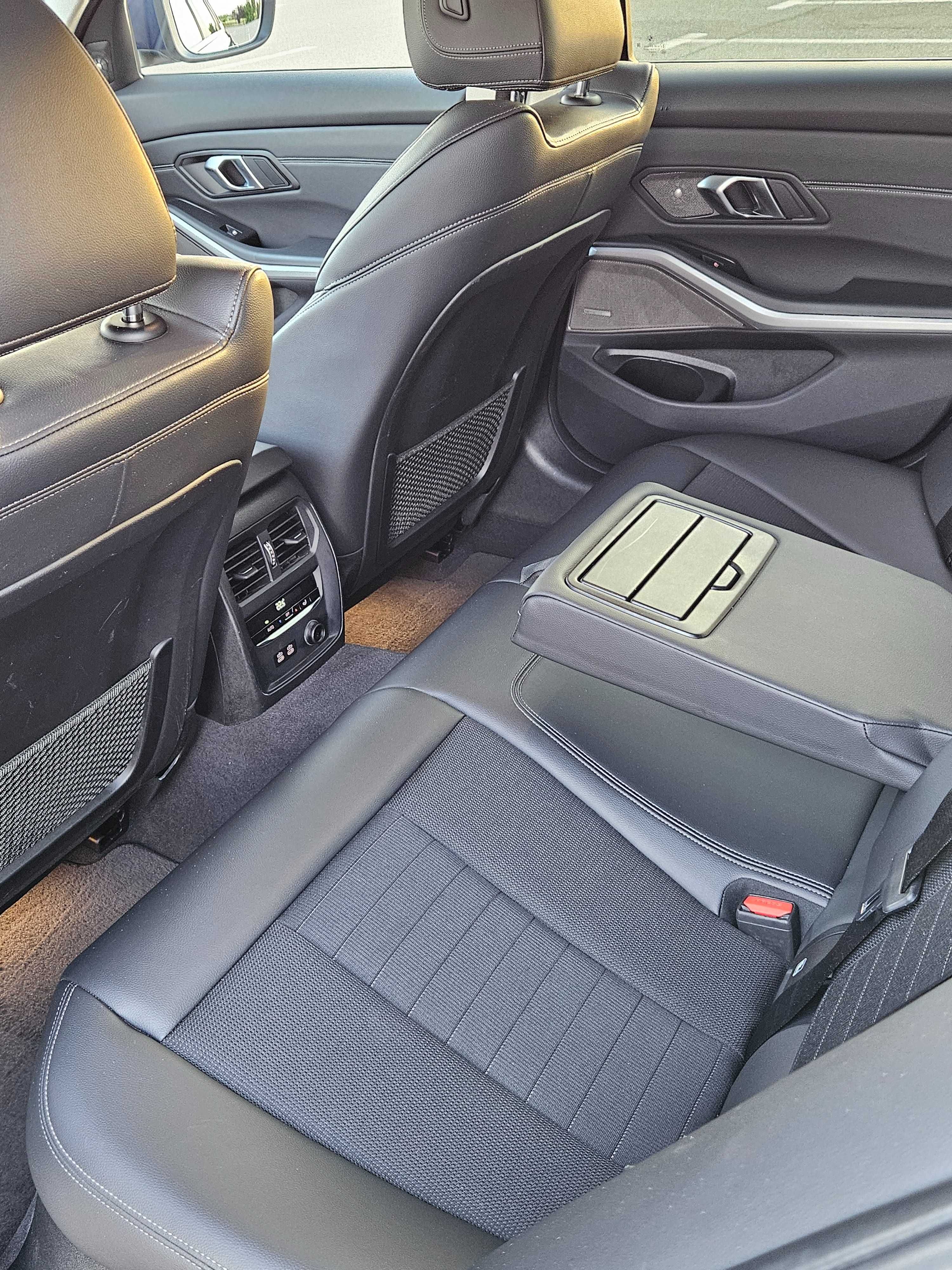BMW 320d G21 190CP Laser, Distronic, Harman/Kardon, Camere 360