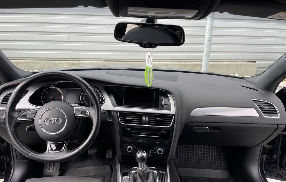 Vând - Audi A4 S-line