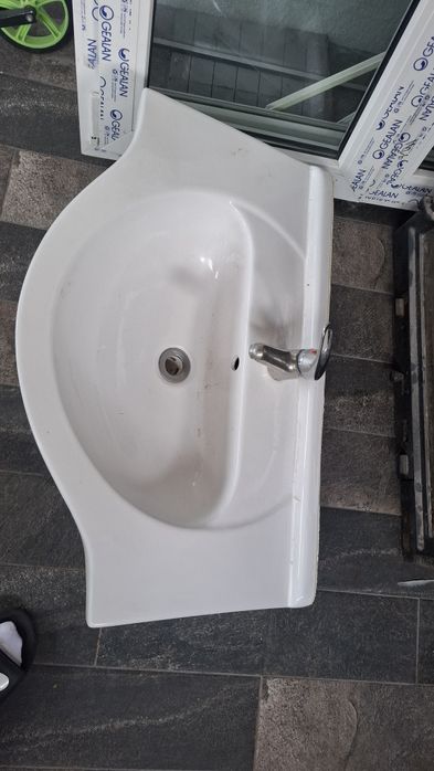 Ghiuveta folosita dar in stare buna !