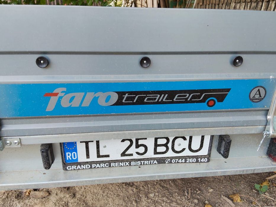 Remorca auto noua
