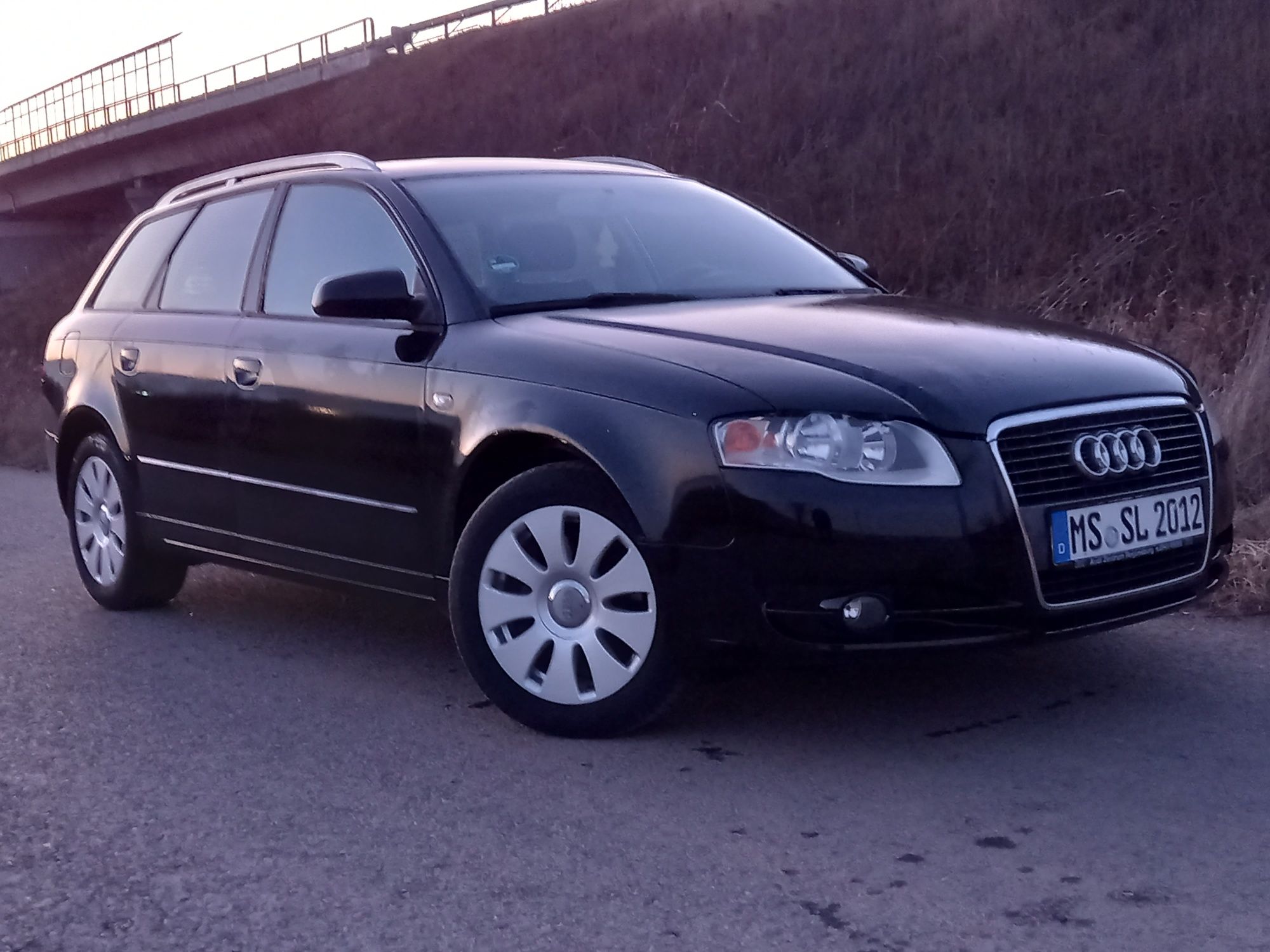 AUDI  A4     170cp