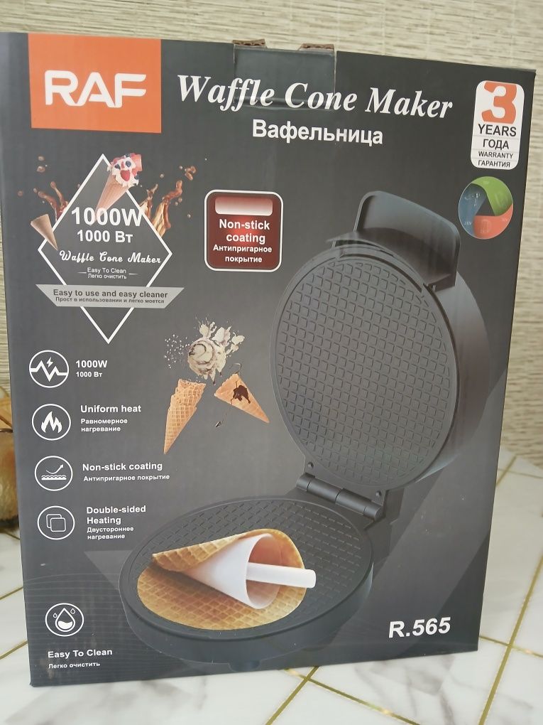 Вафельницу продам