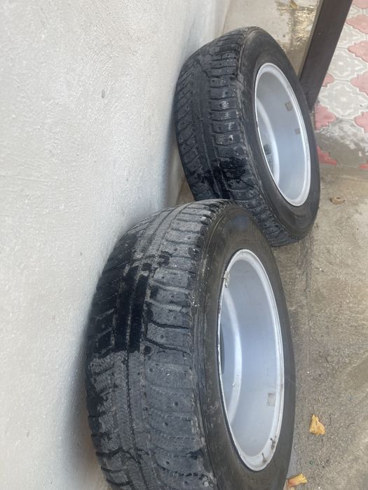 Продается зимние шины с дисками