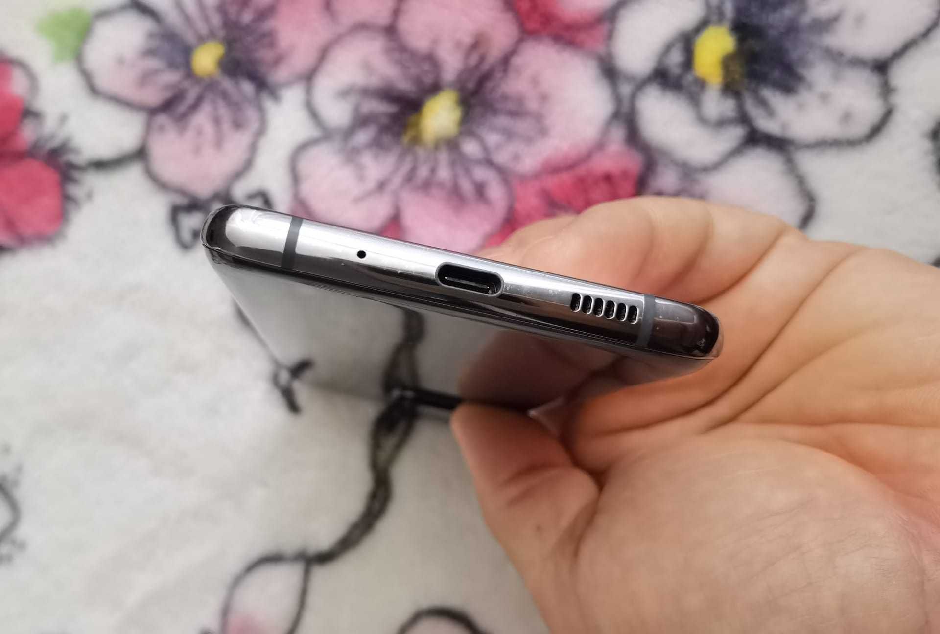 Samsung s20 ultra 5G 128GB.