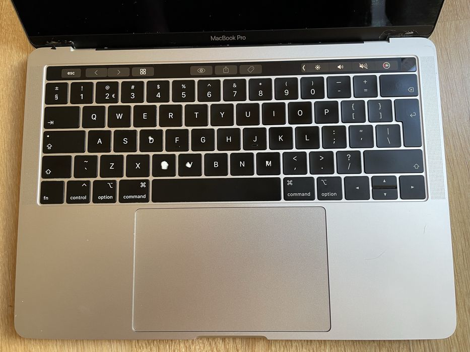 MacBook Pro 13” A1989 Intel i5/8GB RAM/256GB SSD