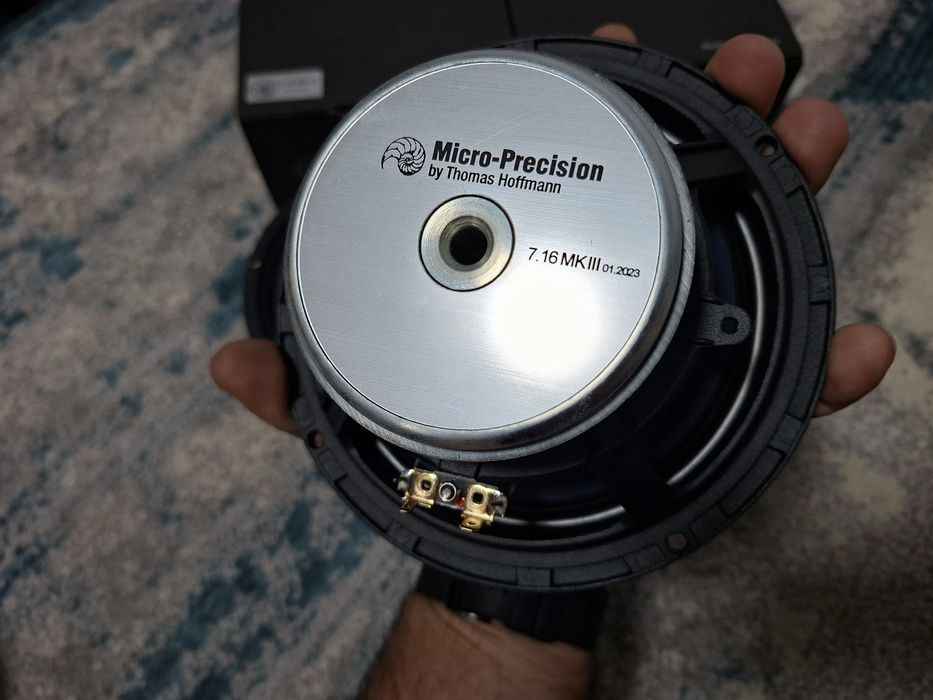 Midbasi Micro precision seria 7