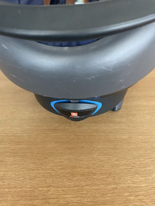 Стол за кола Ergobaby iZi Go Modular X1 BeSafe