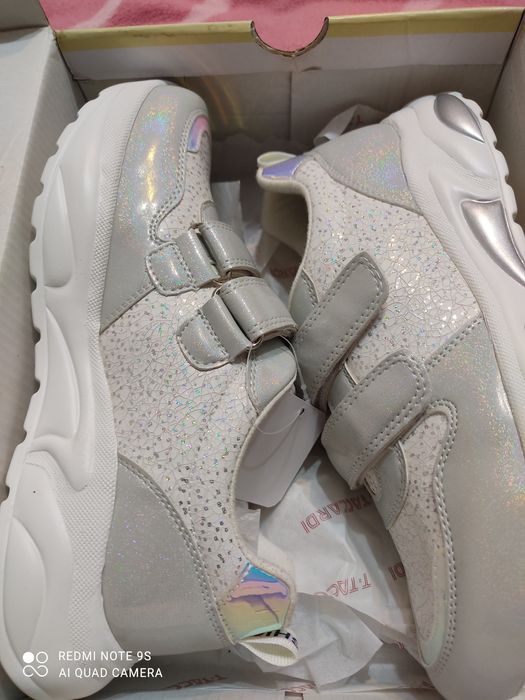 Продам ботиночки на девочку