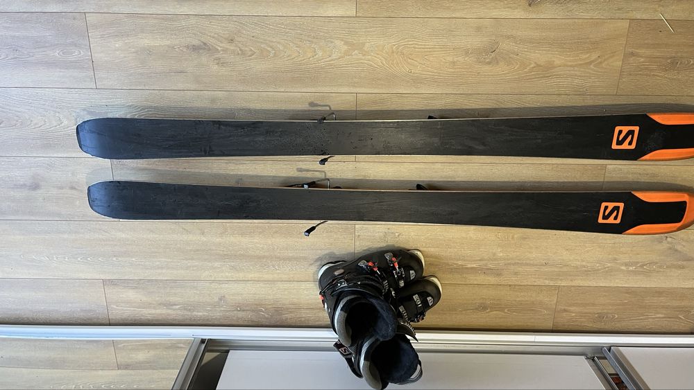 Schiuri Salomon QST 169 Carbon flax All mountain + Clapari Salomon QST