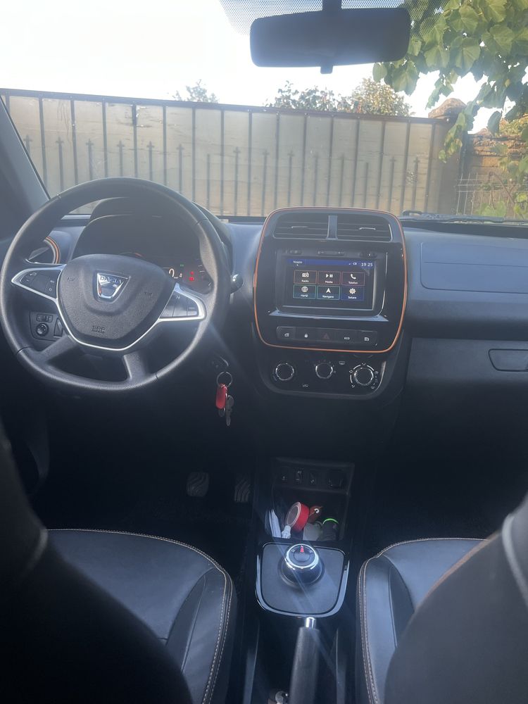 Dacia Spring Full