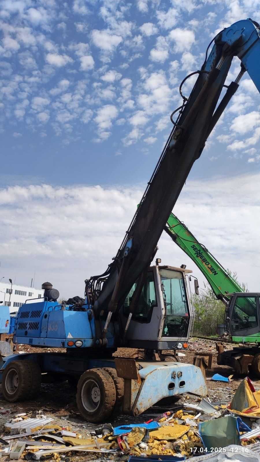 Багер Fuchs MHL 335